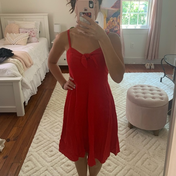 Red Sundress - Picture 2 of 2